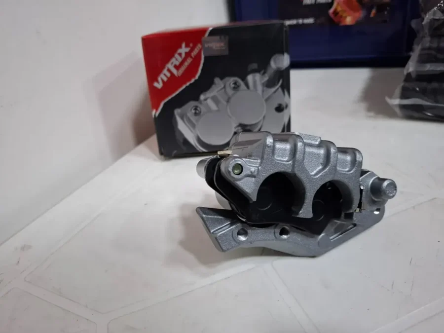 Caliper Mordaza De Freno Delantero Honda Xr 125L + pastillas de freno - Imagen 6