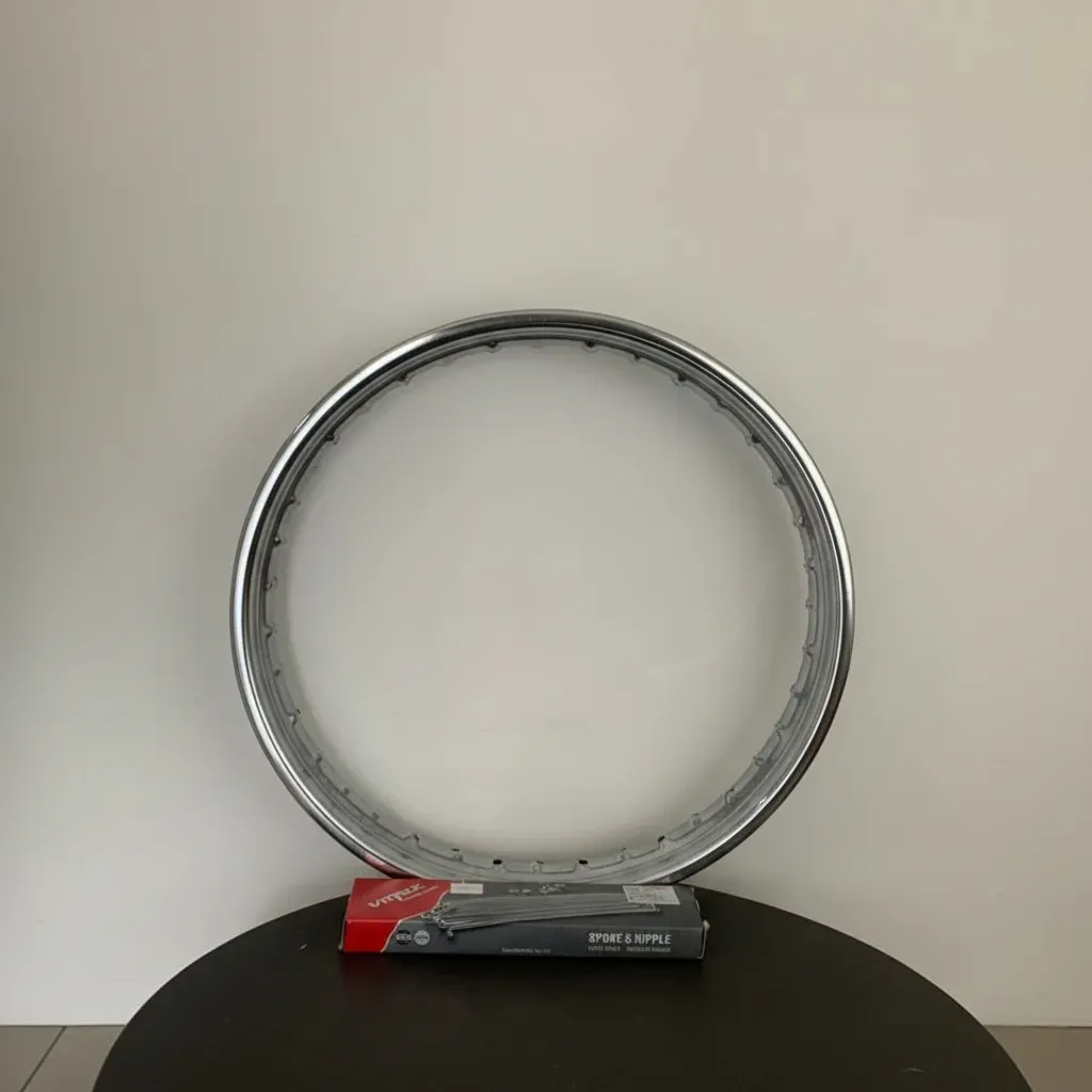 D_NQ_NP_2X_976316-MCO105823150904_022026-F (1) Aro De Rin 17 185 Trasero Cromado + Radio Akt Ttr 125 Ttr 150 - Imagen 1